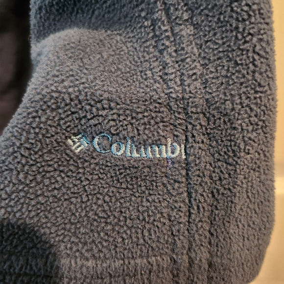 COLUMBIA size Large vest with fleece collar and sides. - Picture 4 of 5